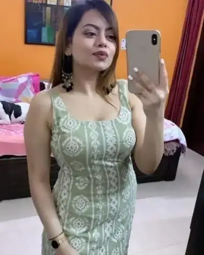 Call Girl in Lakhisarai